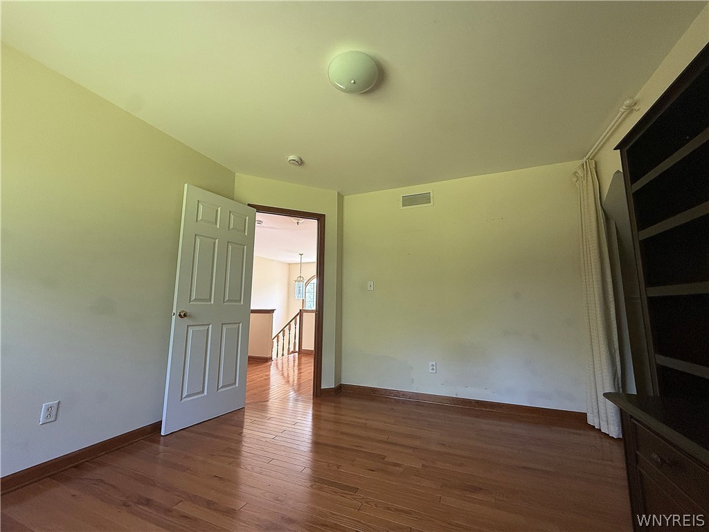 193 Meadow Spring Lane Amherst, NY 14051 - Photo 28 of 47