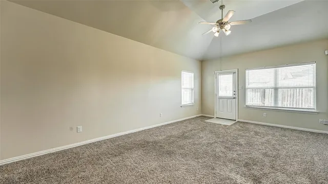 $1,900 | 32706 Oak Heights Lane, Brookshire, TX 77423