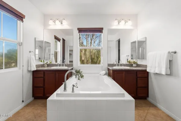 $700,000 | 3269 Moss Landing Boulevard, Oxnard, CA 93036