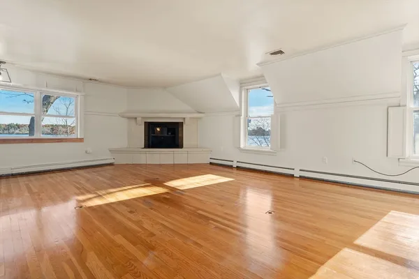 $599,900 | 553 Monponsett Street, Halifax, MA 02338