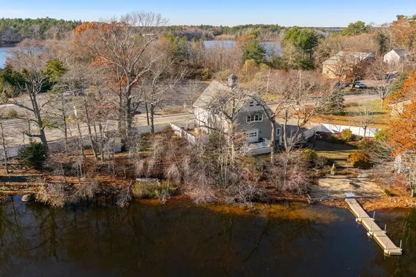 $599,900 | 553 Monponsett Street, Halifax, MA 02338