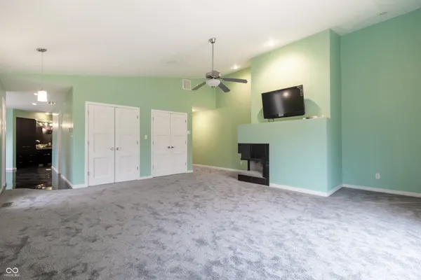 $794,300 | 1550 East Pointe Club Drive, Bloomington, IN 47401