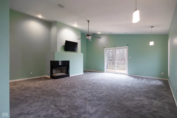 $794,300 | 1550 East Pointe Club Drive, Bloomington, IN 47401