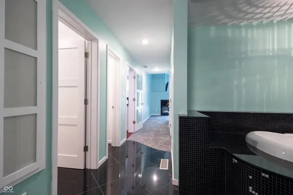 $794,300 | 1550 East Pointe Club Drive, Bloomington, IN 47401