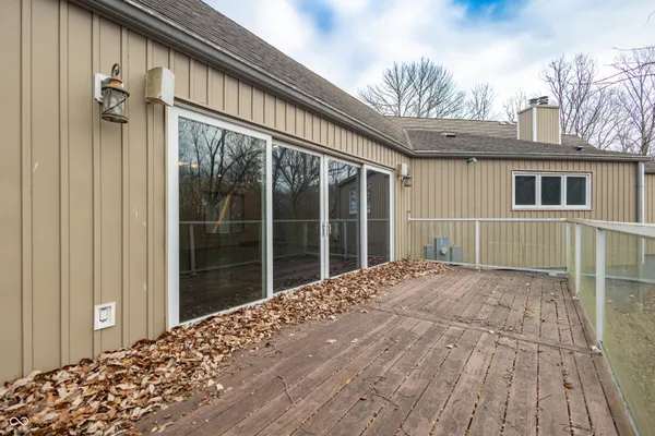 $794,300 | 1550 East Pointe Club Drive, Bloomington, IN 47401