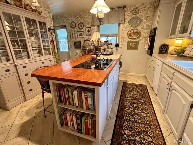 $299,900 | 501 Lovers Lane, Rolla, MO 65401