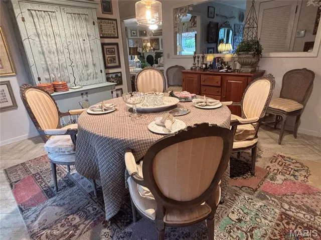 $299,900 | 501 Lovers Lane, Rolla, MO 65401