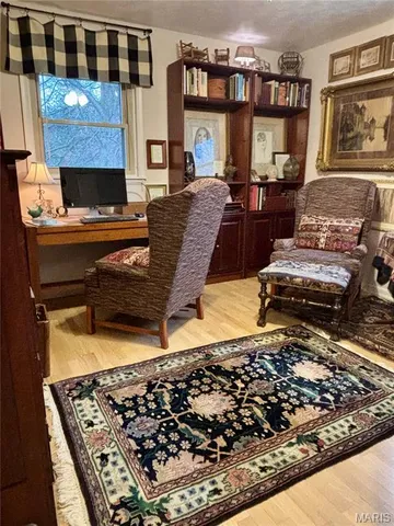 $299,900 | 501 Lovers Lane, Rolla, MO 65401