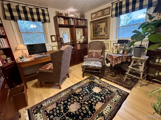 $299,900 | 501 Lovers Lane, Rolla, MO 65401