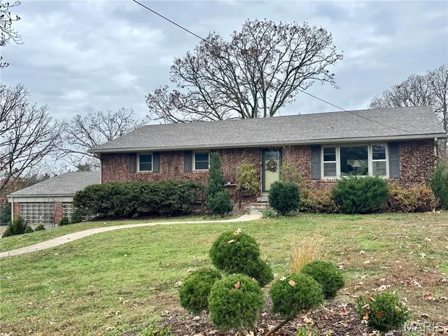 $299,900 | 501 Lovers Lane, Rolla, MO 65401