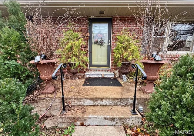 $299,900 | 501 Lovers Lane, Rolla, MO 65401