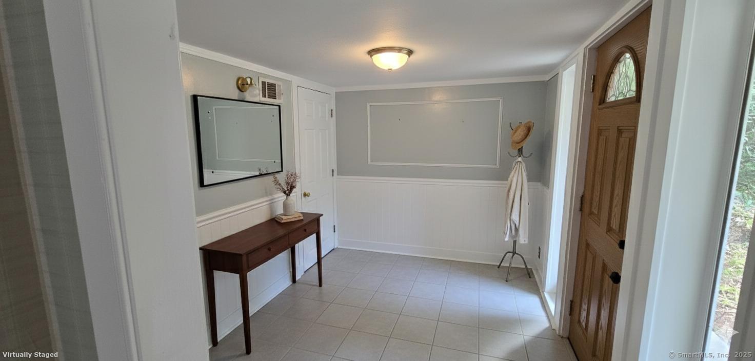 187 West Avon Road Avon, CT 06001 - Photo 37 of 40 a view of an empty room