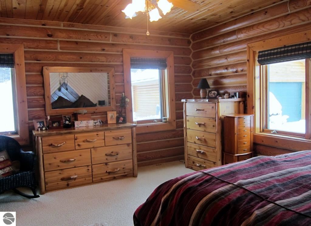 3800-3758 Raymond Road Frankfort, MI 49635 - Photo 21 of 47 1807911-20.JPG