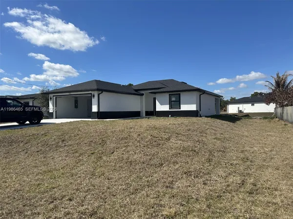 $2,350 | 712 Euston Avenue South, Lehigh Acres, FL 33974