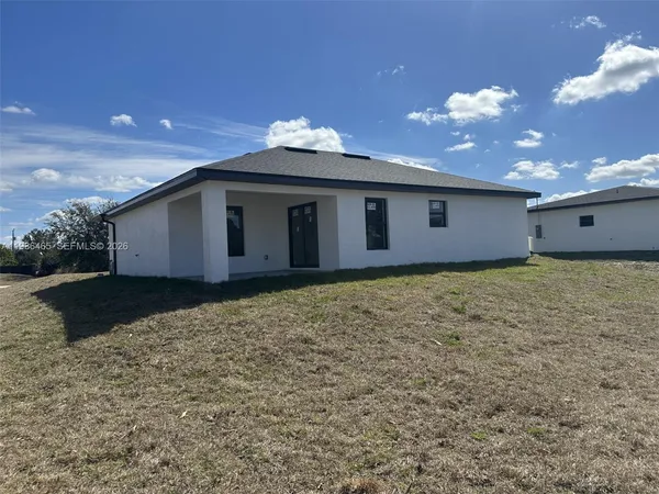 $2,350 | 712 Euston Avenue South, Lehigh Acres, FL 33974