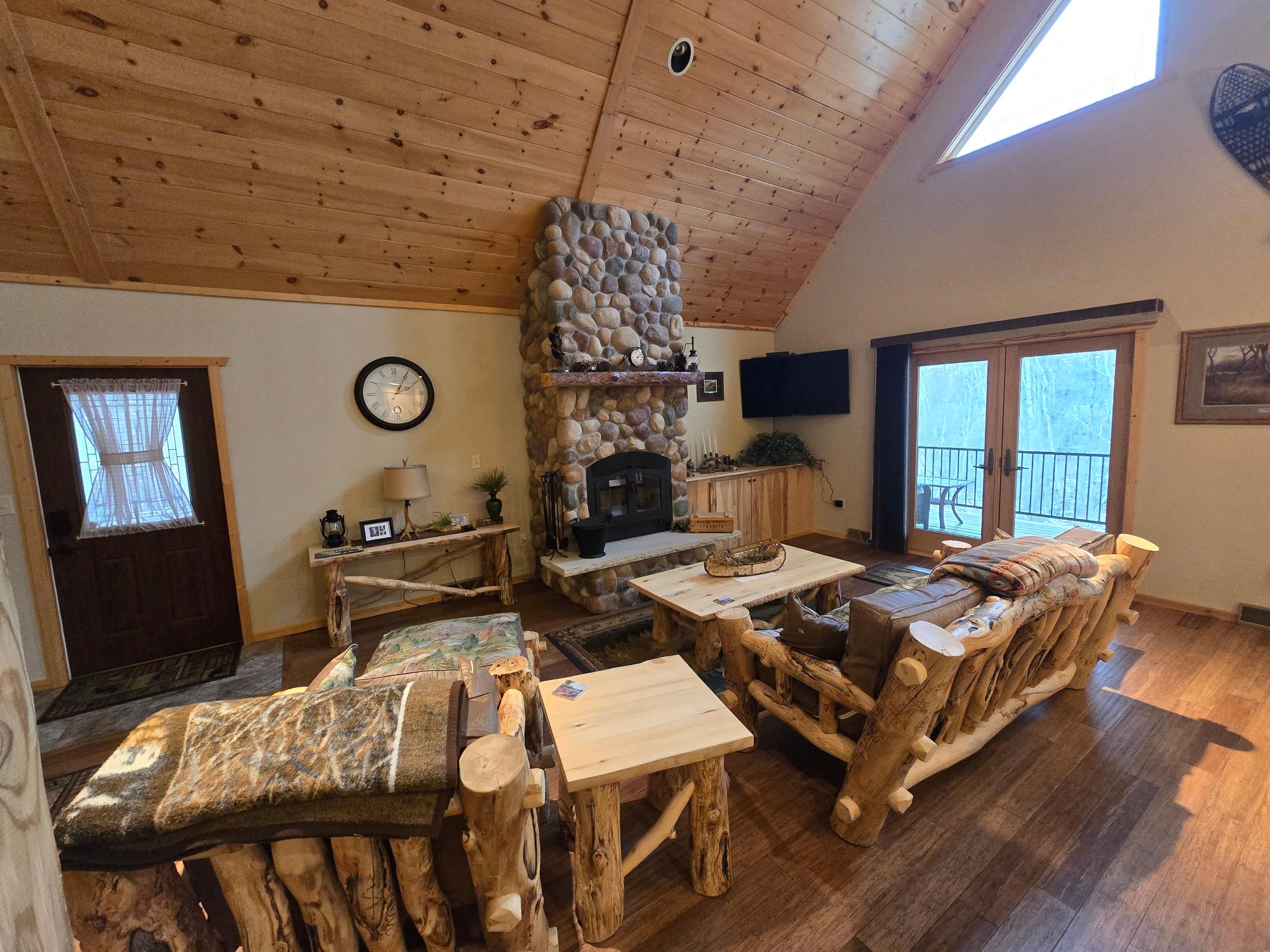 437 Pfeifer Road Tomahawk, WI 54487 - Photo 7 of 45 Gallery Image 7
