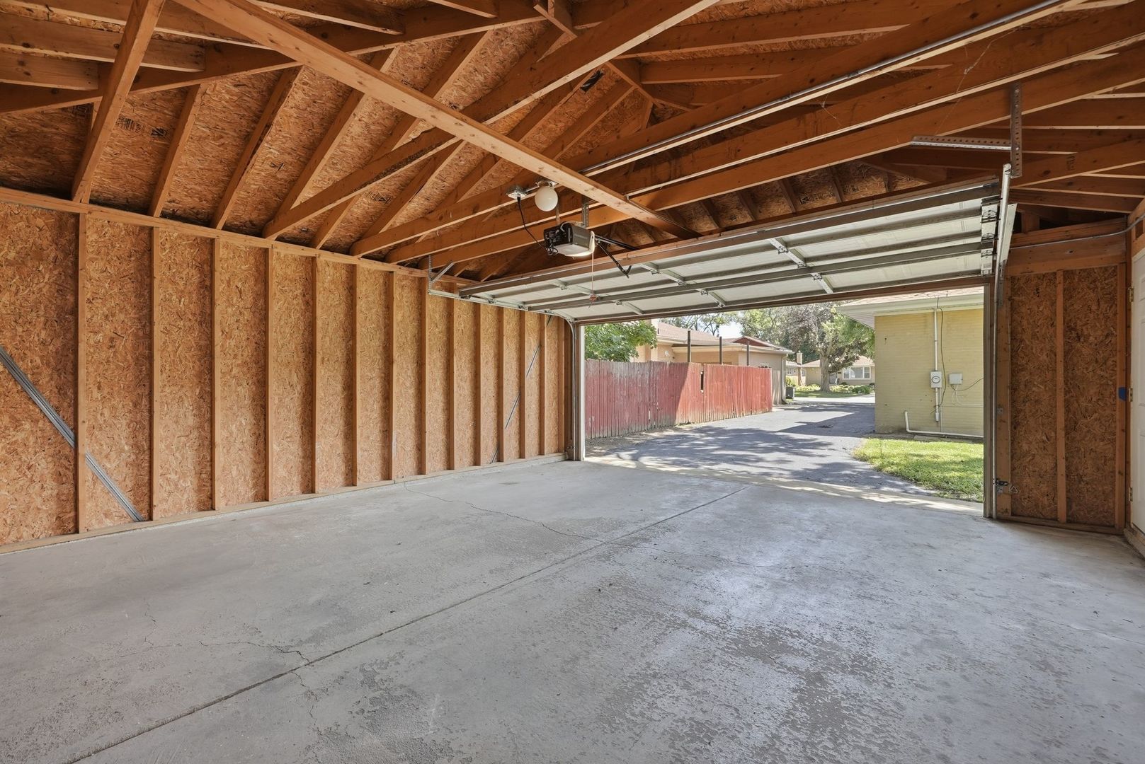 532 Clayton Road Hillside, IL 60162 - Photo 5 of 36