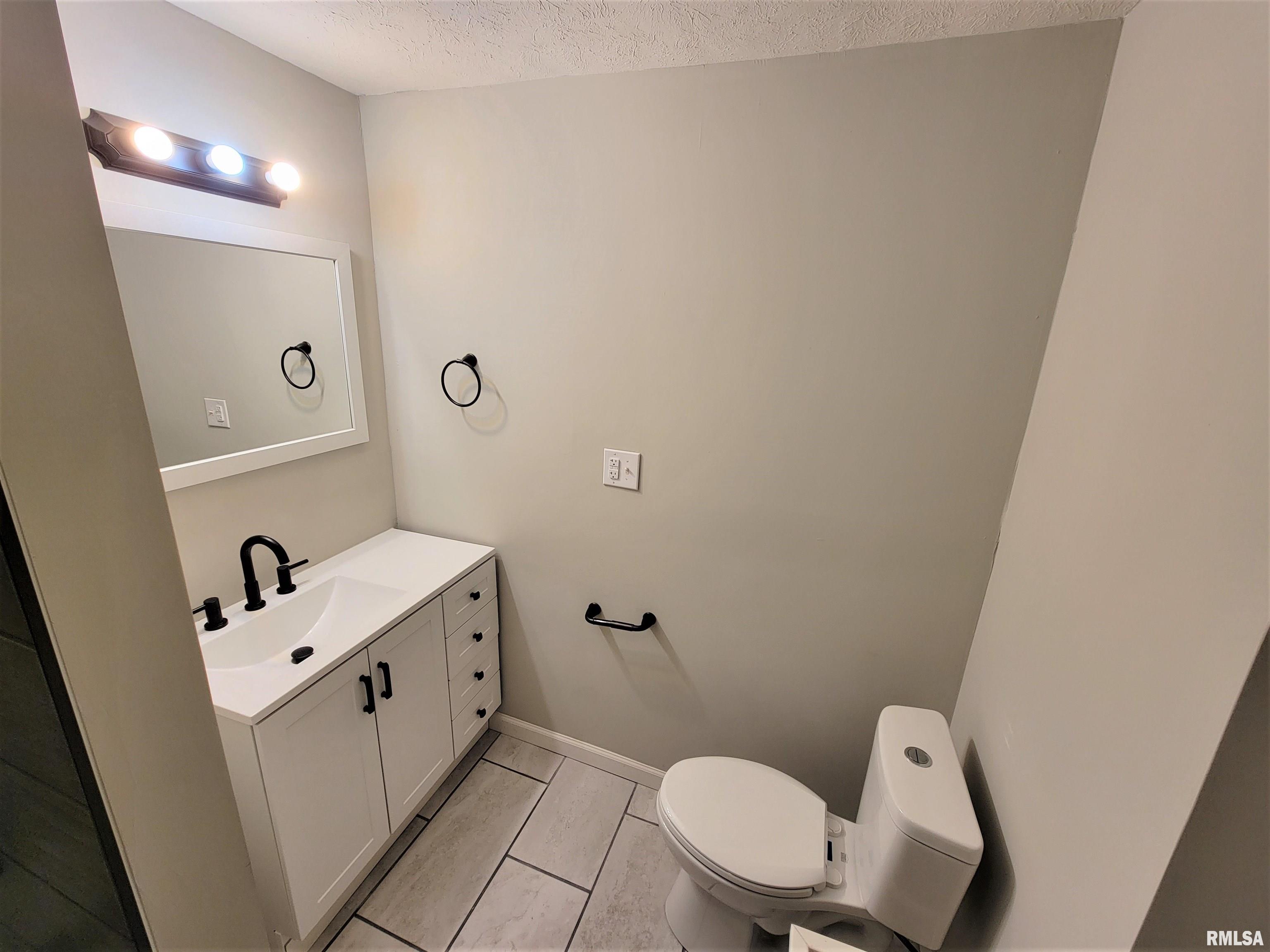2001 South College Street Springfield, IL 62704 - Photo 12 of 20 Gallery Image 12