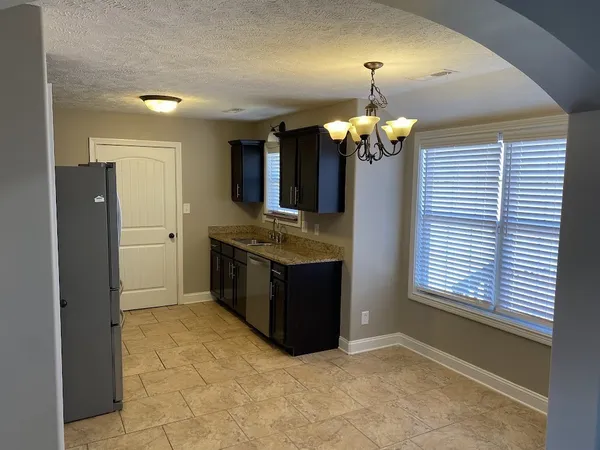 $1,600 | 1621 Apache Way, Clarksville, TN 37042