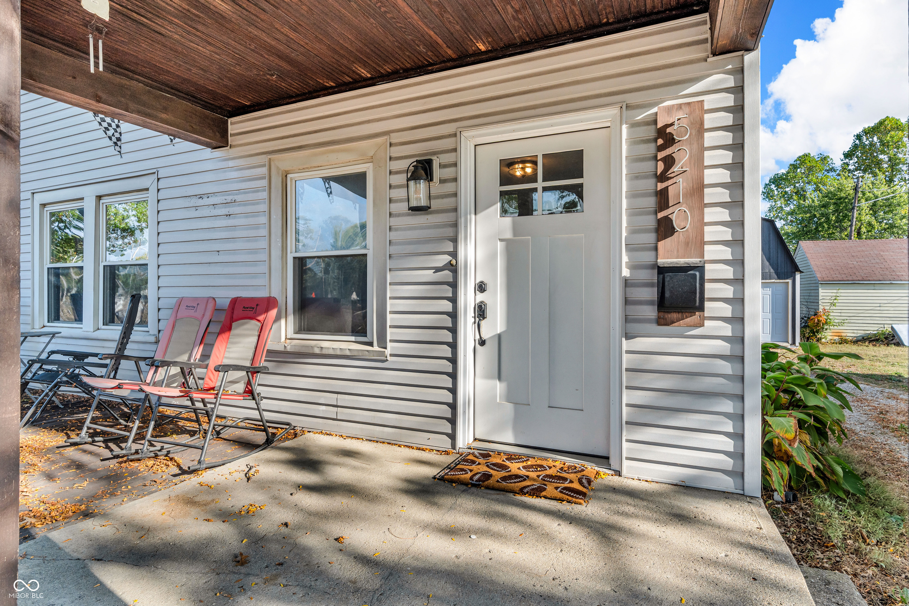 5210 Crawfordsville Road Indianapolis, IN 46224 - Photo 3 of 35