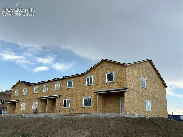 $379,900 | 1658 Sandtoft Heights, Colorado Springs, CO 80951