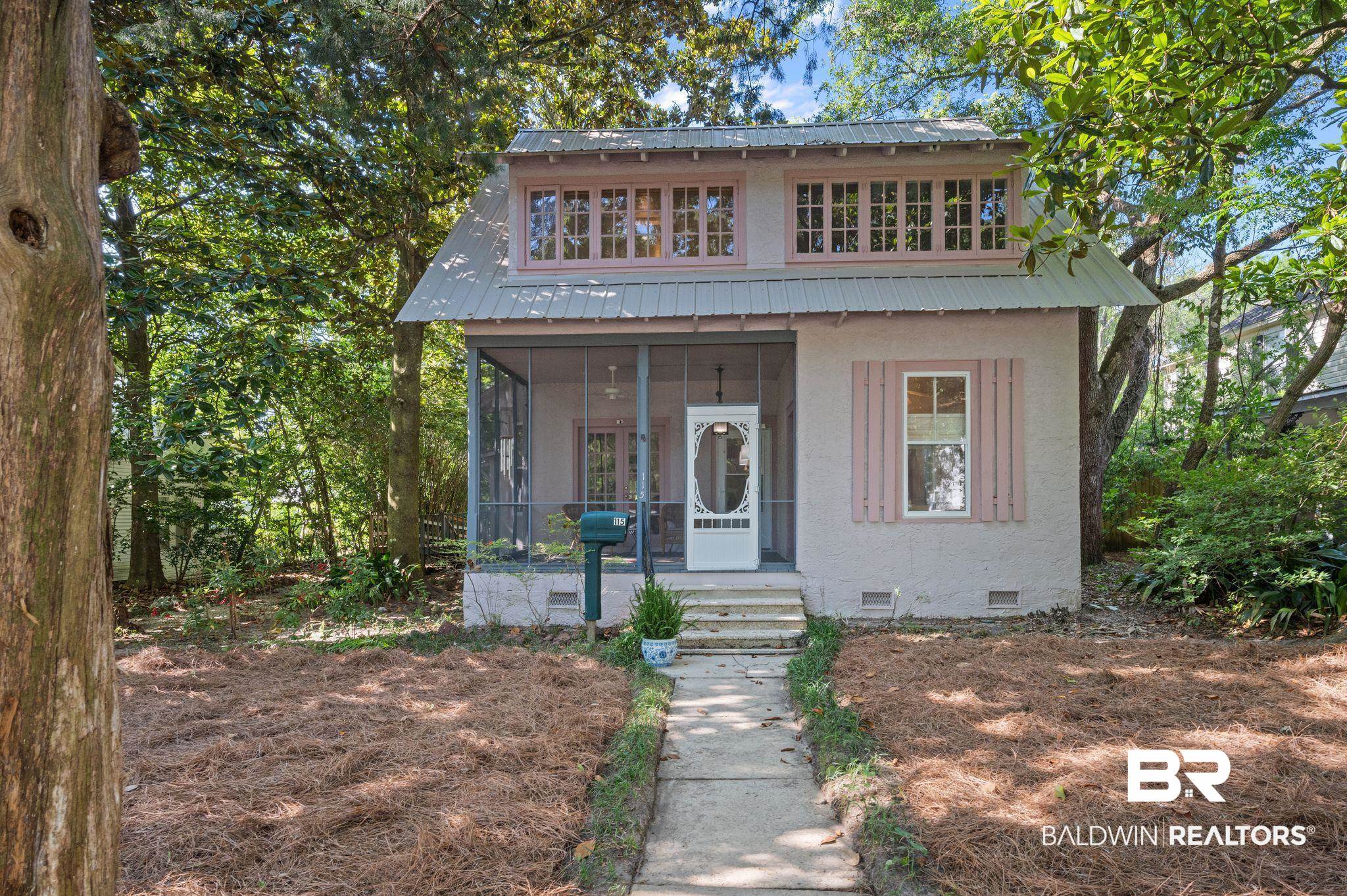 115 Fairhope Avenue Fairhope, AL 36532 - Photo 2 of 49