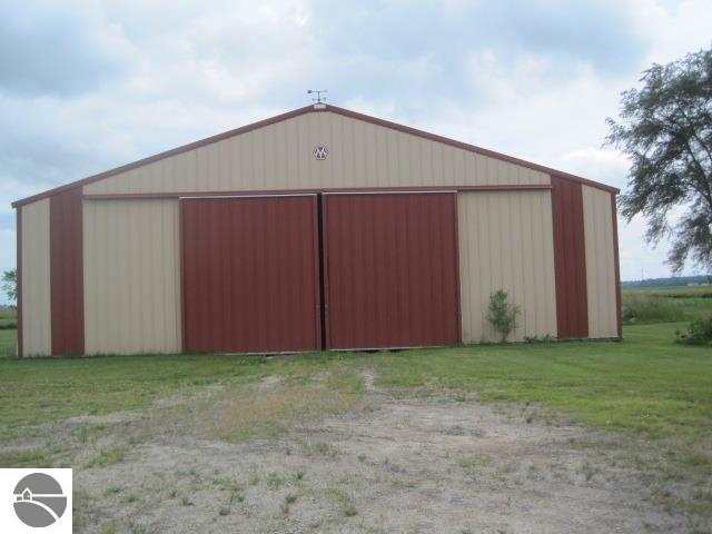 4175 South Meridian Road Merrill, MI 48637 - Photo 16 of 20 1772066-15.JPG
