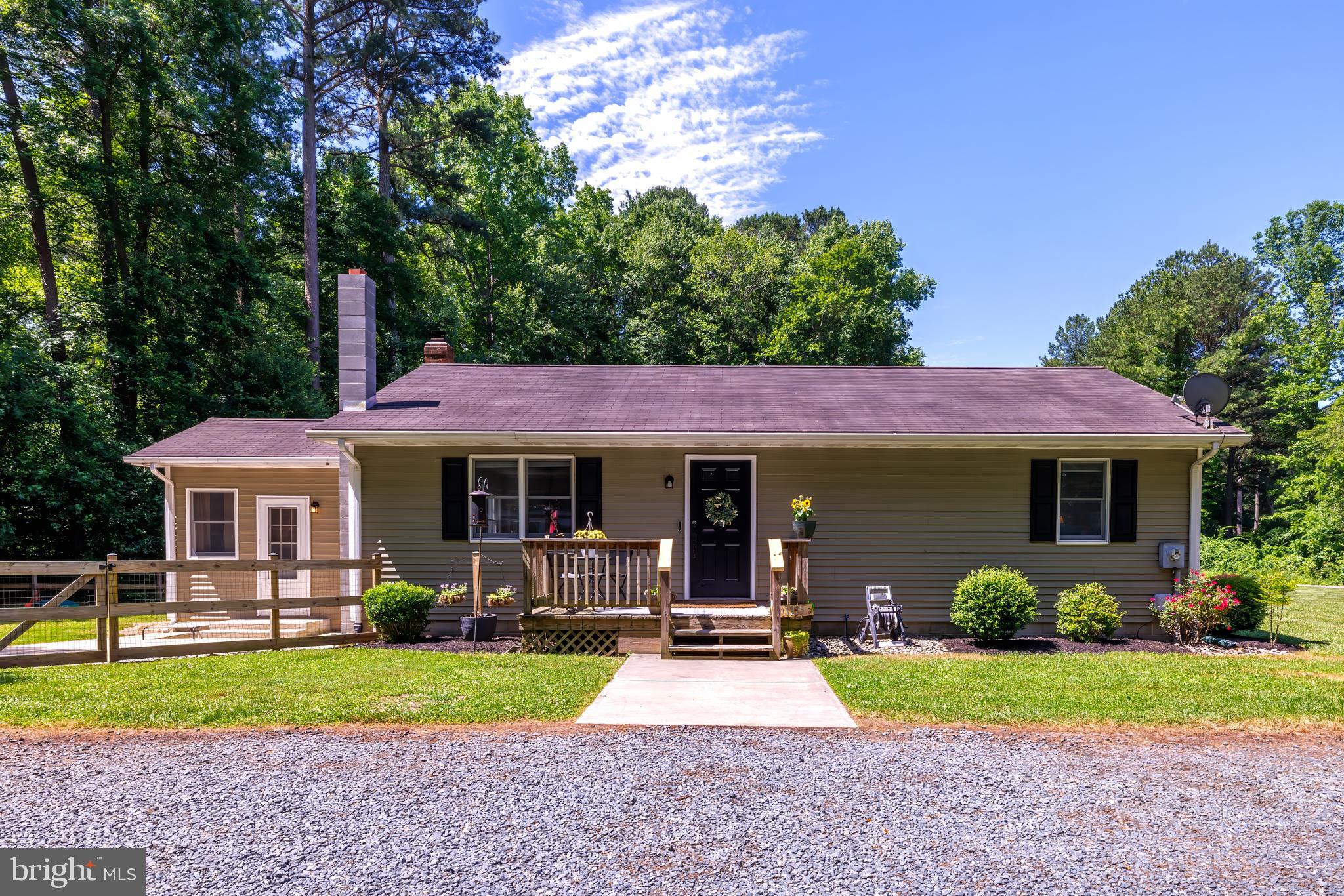 11275 Central Avenue Ridgely, MD 21660 - Photo 1 of 46 Welcome Home!