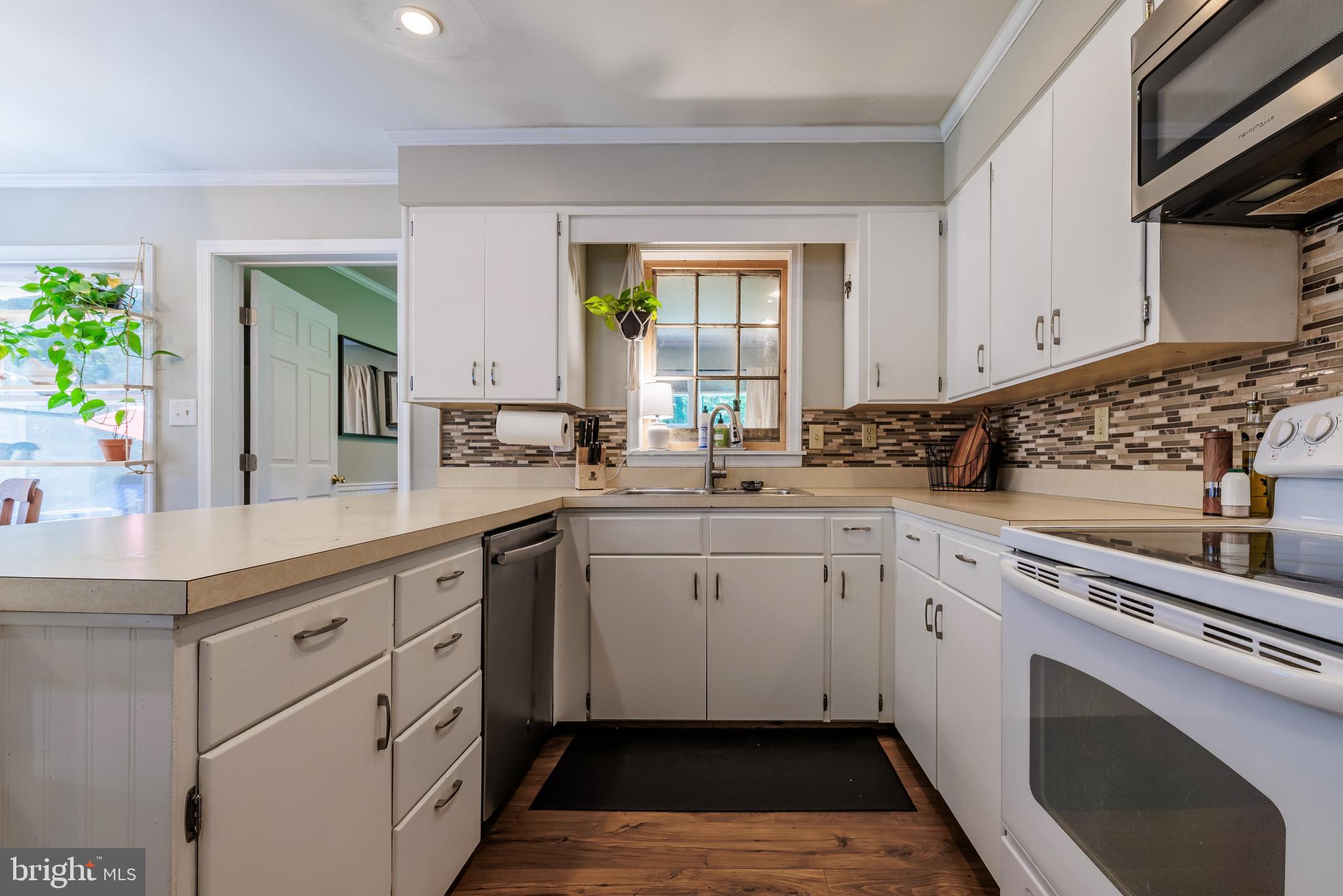 11275 Central Avenue Ridgely, MD 21660 - Photo 11 of 46 Kitchen