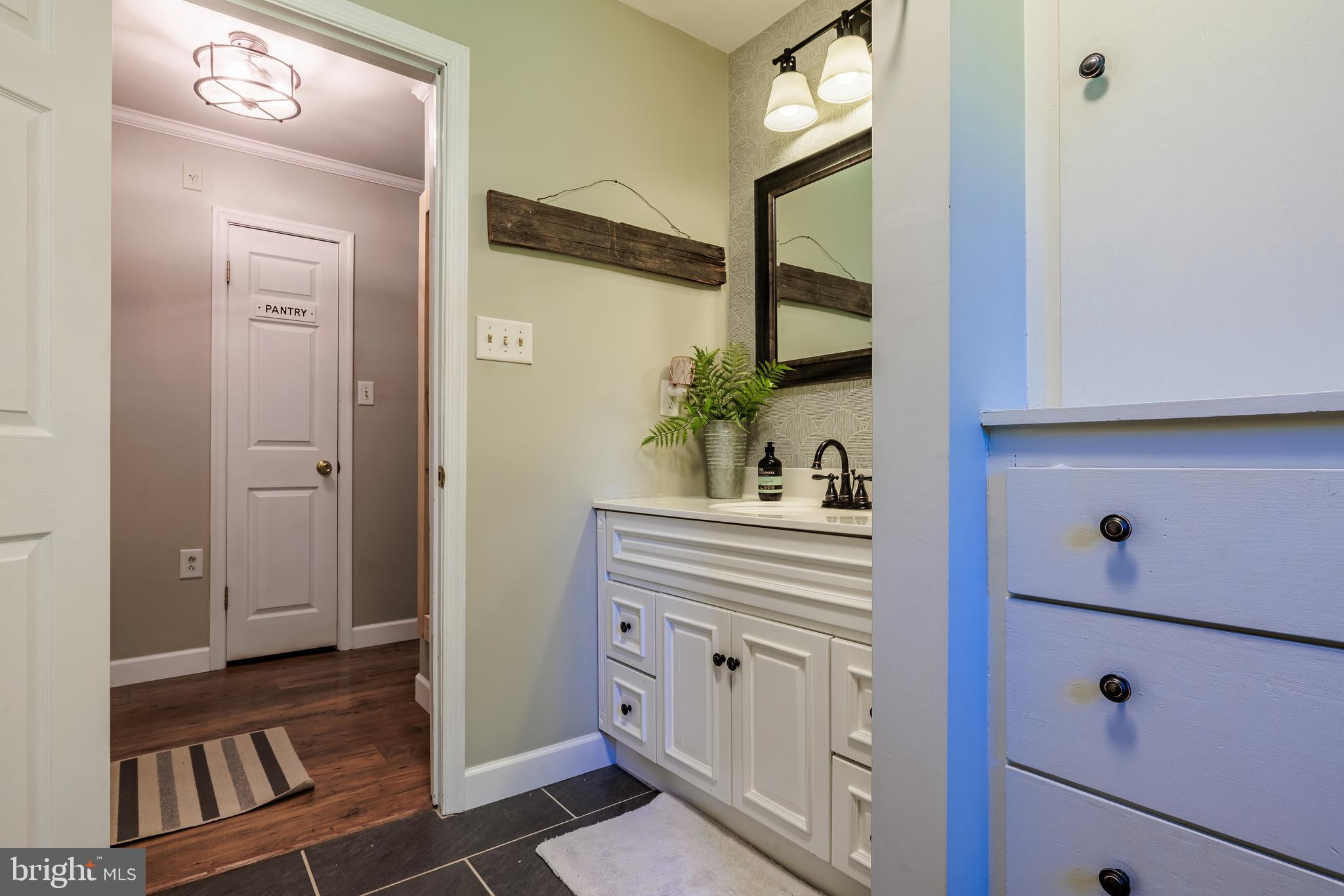 11275 Central Avenue Ridgely, MD 21660 - Photo 19 of 46 Full Bathroom