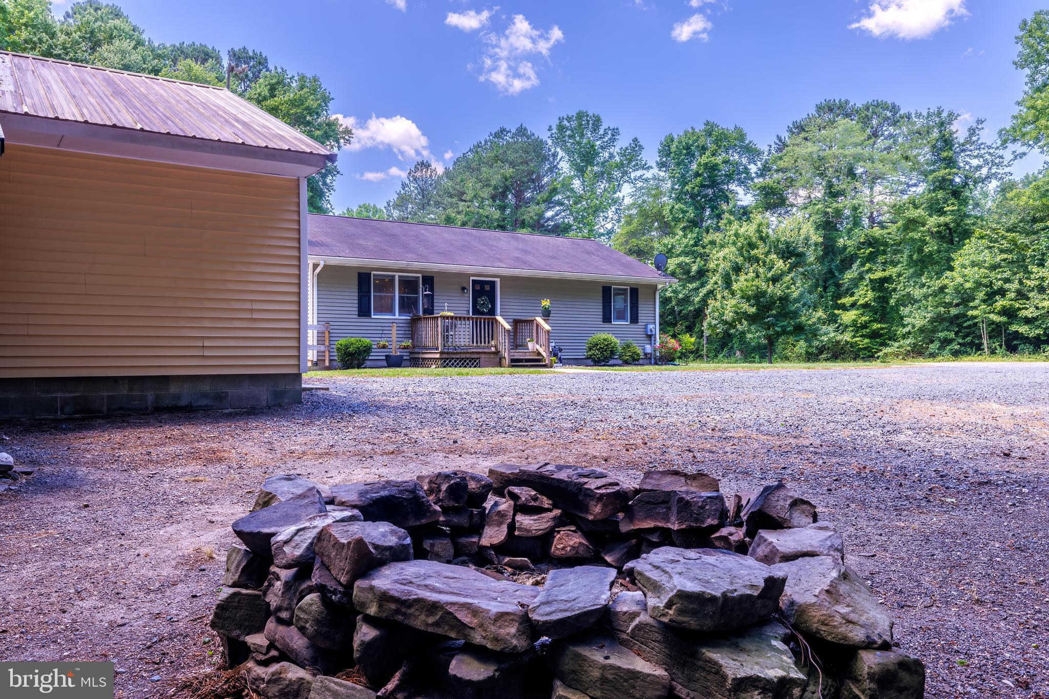 11275 Central Avenue Ridgely, MD 21660 - Photo 35 of 46 Fire Pit