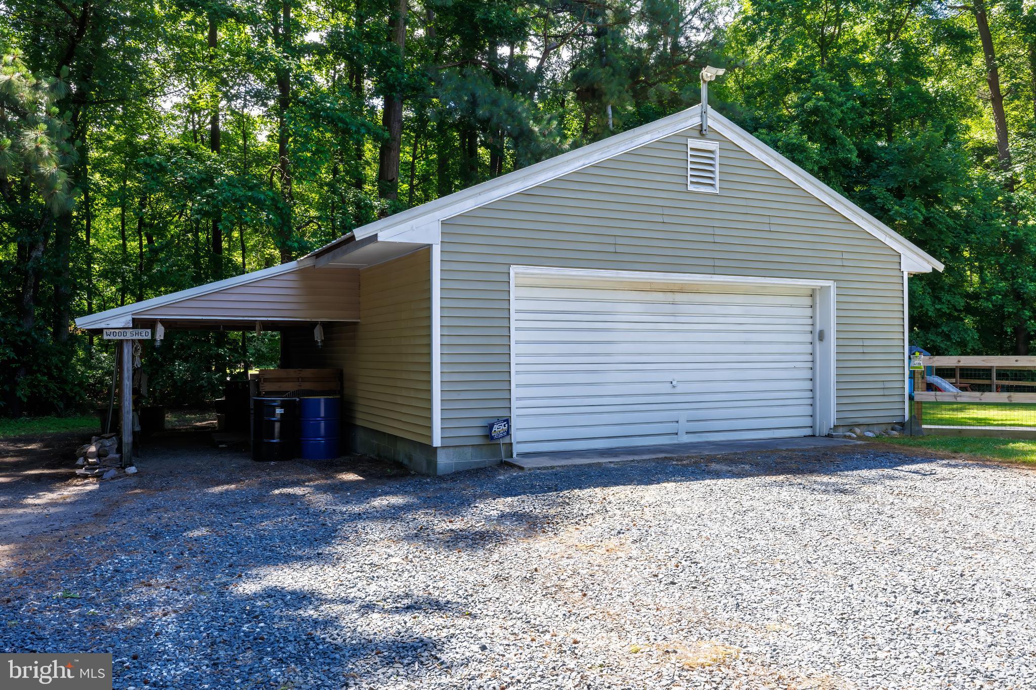 11275 Central Avenue Ridgely, MD 21660 - Photo 4 of 46 Large Detached Garage