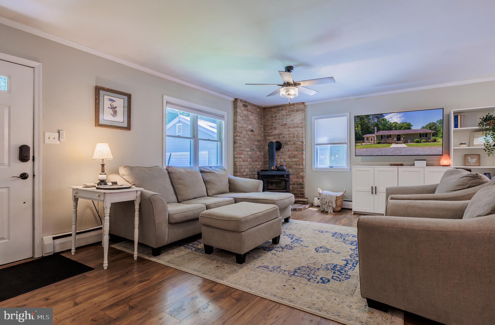 11275 Central Avenue Ridgely, MD 21660 - Photo 7 of 46 Family Room
