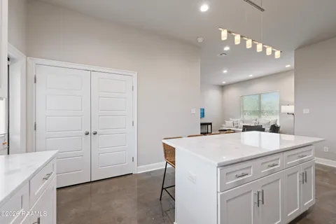 $265,000 | 211 Firethorn Drive, Youngsville, LA 70592