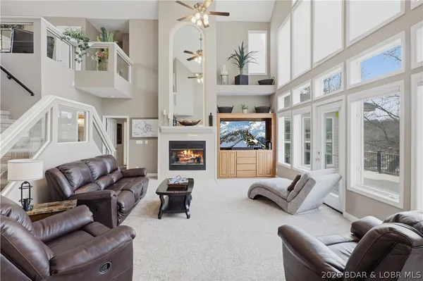 $1,199,000 | 231 Ridgewood Drive, Lake Ozark, MO 65049