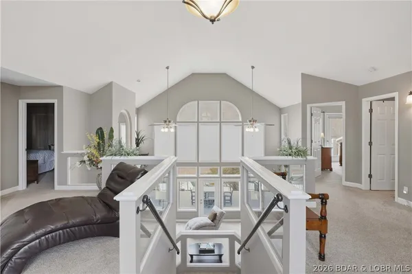 $1,199,000 | 231 Ridgewood Drive, Lake Ozark, MO 65049