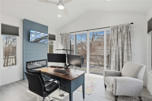 $1,199,000 | 231 Ridgewood Drive, Lake Ozark, MO 65049