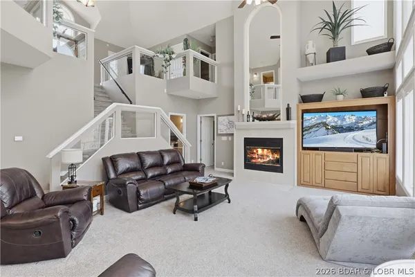 $1,199,000 | 231 Ridgewood Drive, Lake Ozark, MO 65049