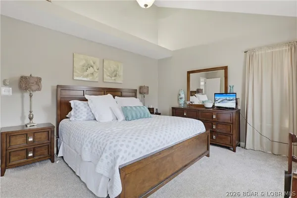 $1,199,000 | 231 Ridgewood Drive, Lake Ozark, MO 65049