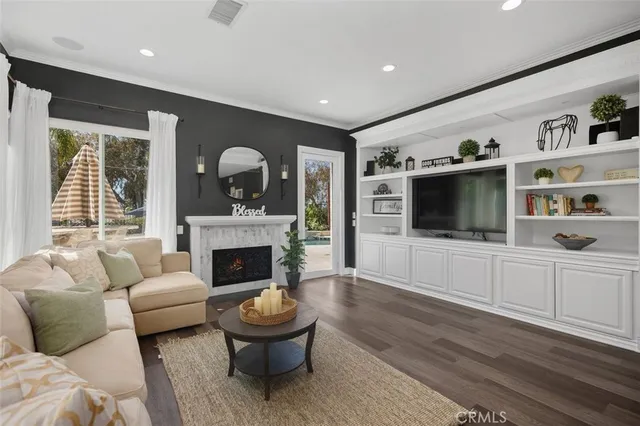 $8,000 | 19 Crestview Drive, Rancho Santa Margarita, CA 92688