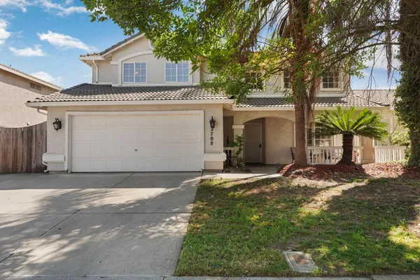 $560,000 | 2708 Winged Foot Way, Modesto, CA 95355