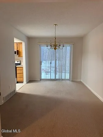 $1,830 | 14 Foxfire Lane, Bethlehem, NY 12077