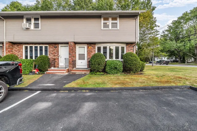 $315,000 | 375 Bridgton Road, Unit 43, Westbrook, ME 04092