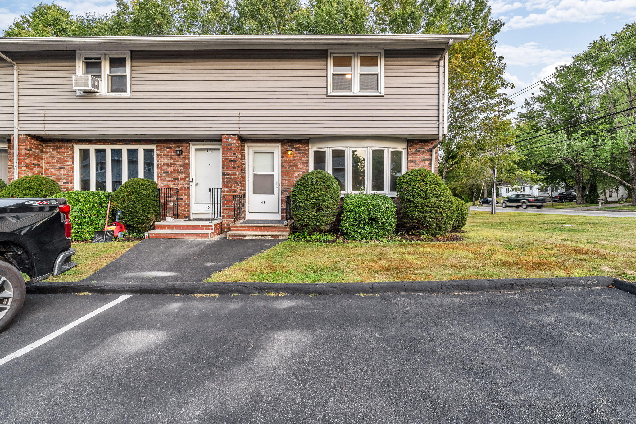 1-web-or-mls-375-bridgton-rd