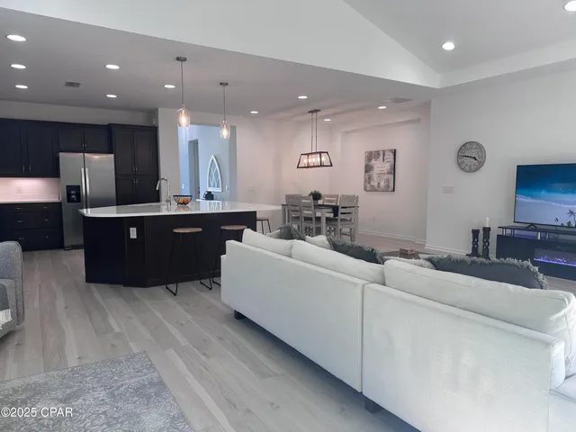 $3,500 | 9259 Paradise Boulevard, Panama City Beach, FL 32413