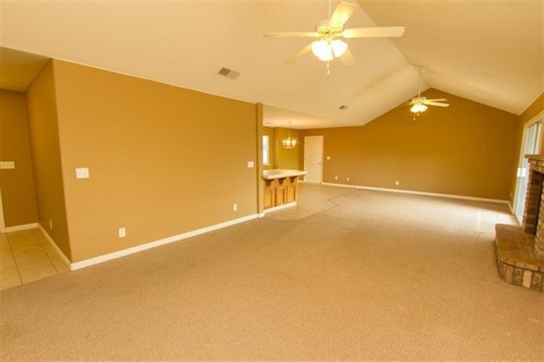 16150 Monreal Road Madera, CA 93636 - Photo 15 of 15 Open floor plan, Great room