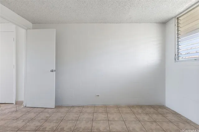 $195,000 | 85-175 Farrington Highway, Unit A404, Waianae, HI 96792