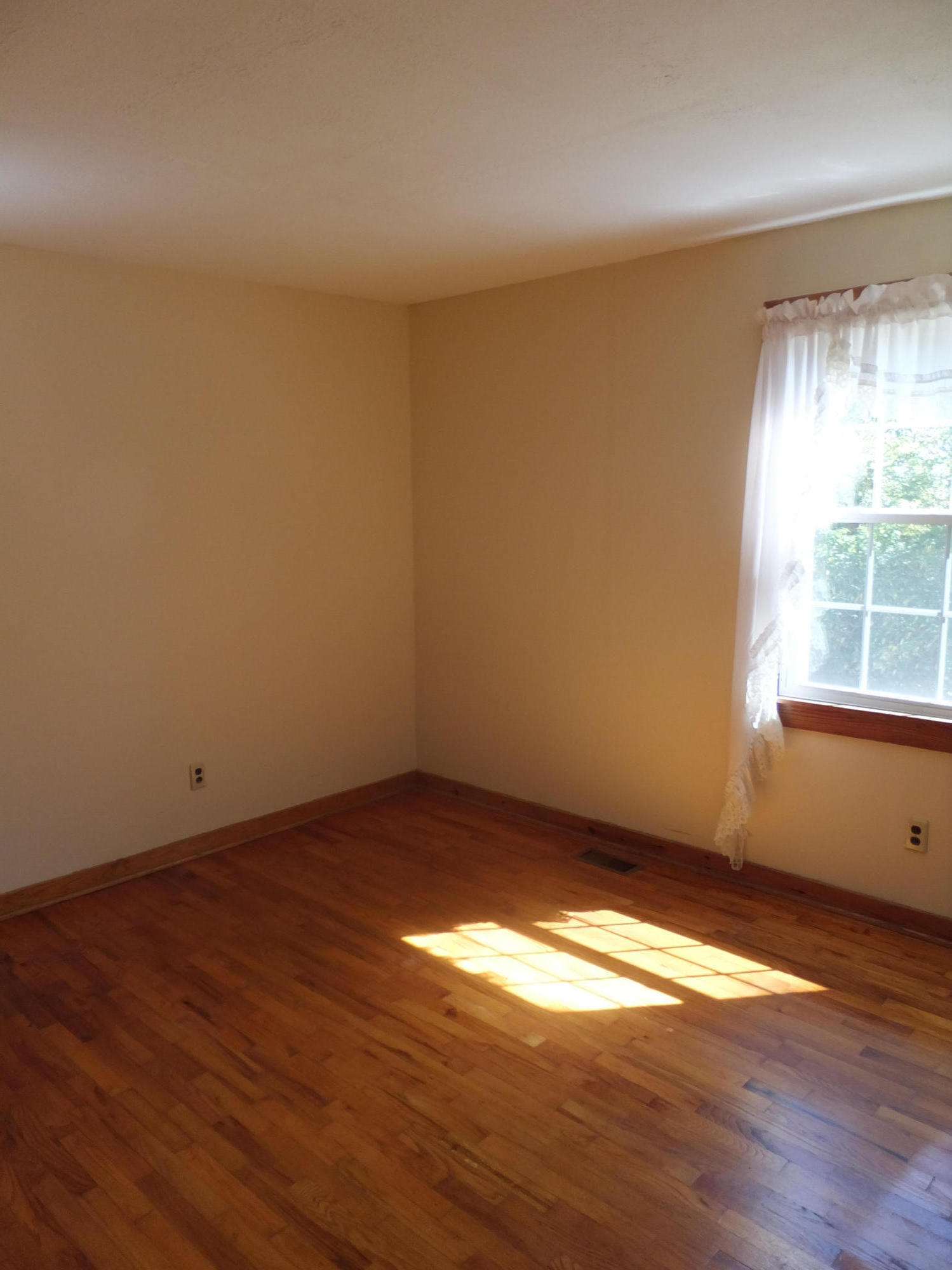 6600 Ridgeview Road Knoxville, TN 37918 - Photo 9 of 32 DSCF1442