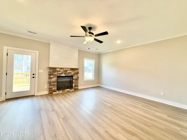 $431,950 | 3213 Song Sparrow Drive, Maryville, TN 37803