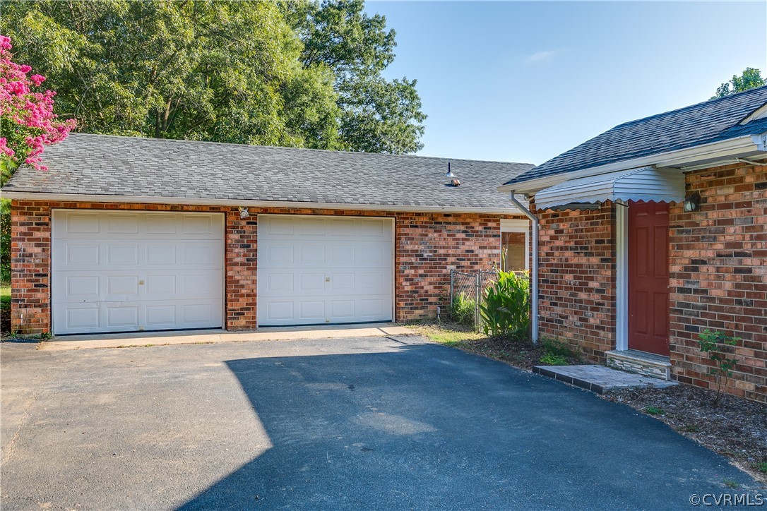 2676 Yarnell Road Henrico, VA 23231 - Photo 3 of 33 Gallery Image 3